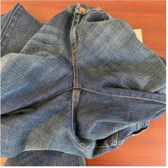 Joe's Muse Bootcut w/Graffiti On Backside - Picture 2 of 7